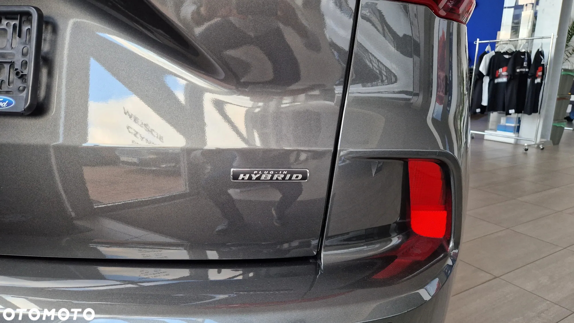 Ford Kuga 2.5P PHEV FWD ST-Line X eCVT - 7