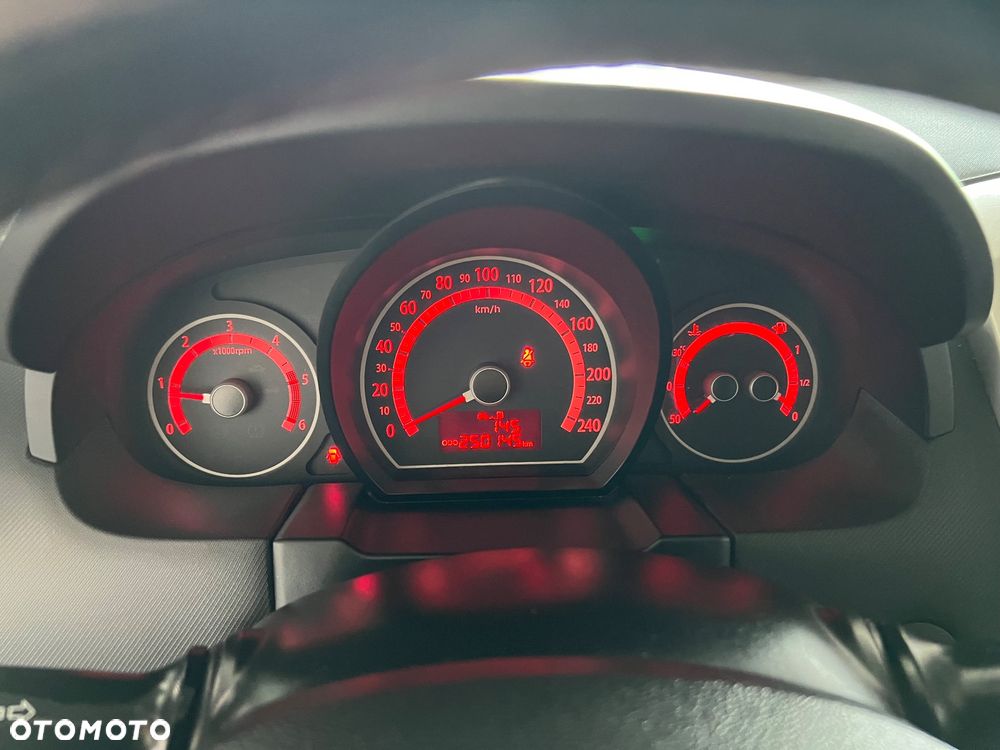 Kia Ceed - 15