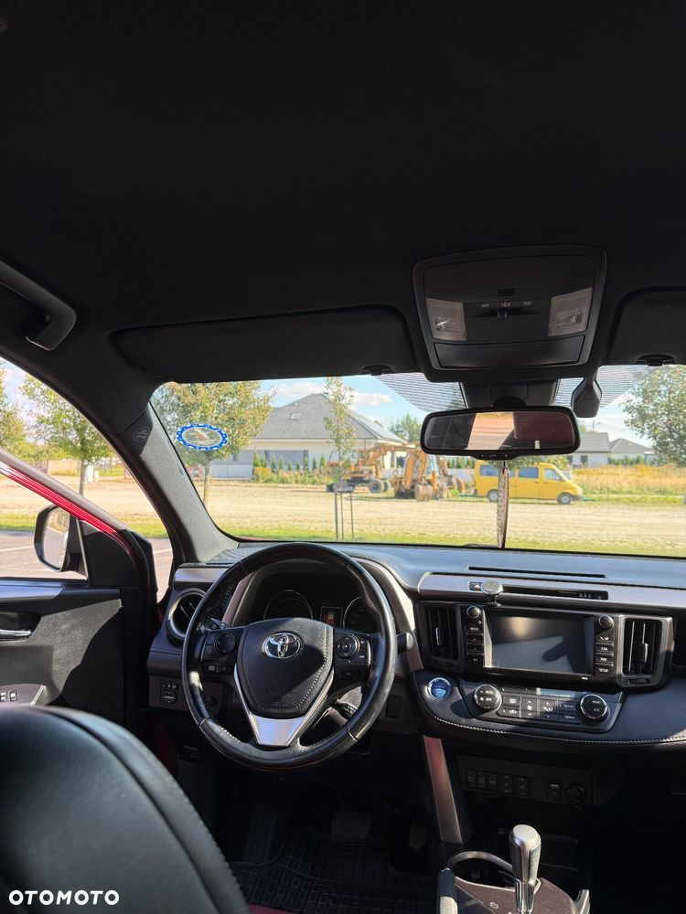 Toyota RAV4 Hybrid Premium 4x2 - 18