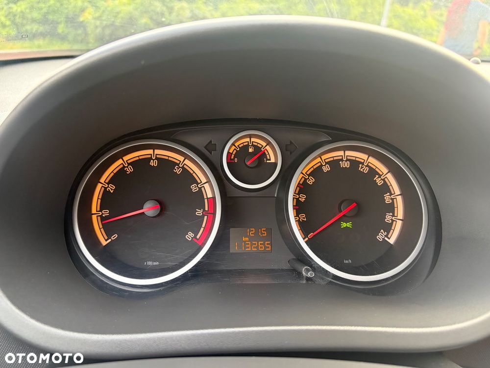 Opel Corsa 1.4 16V Color Edition - 27