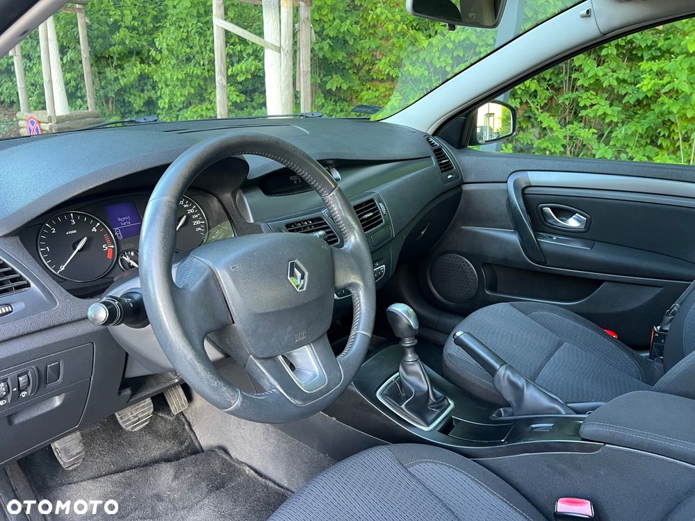 Renault Laguna 1.5 dCi Exception - 9