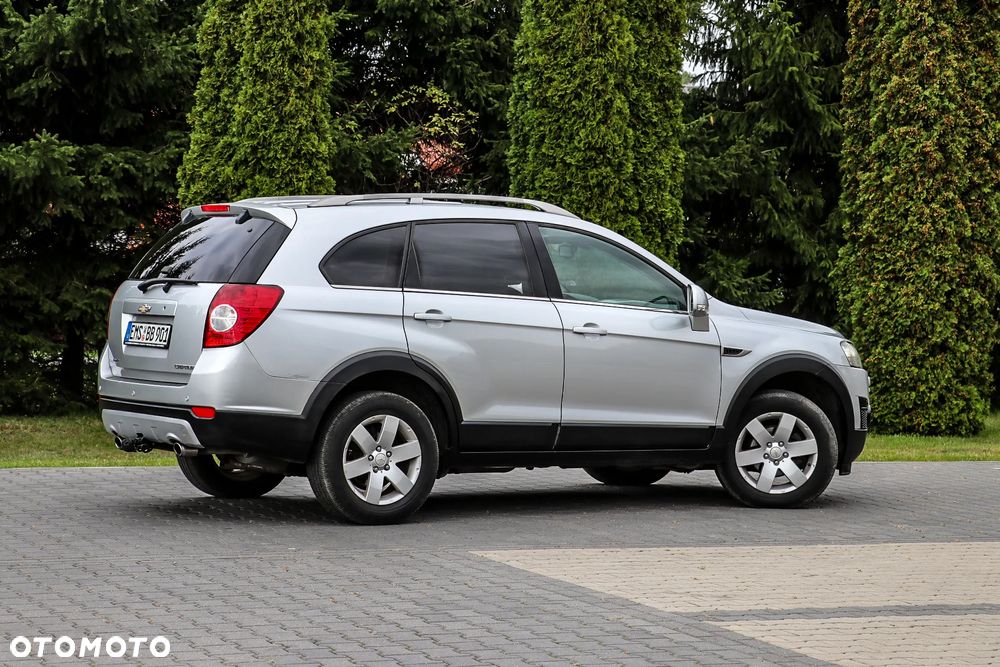 Chevrolet Captiva 2.2 D LS+ - 13