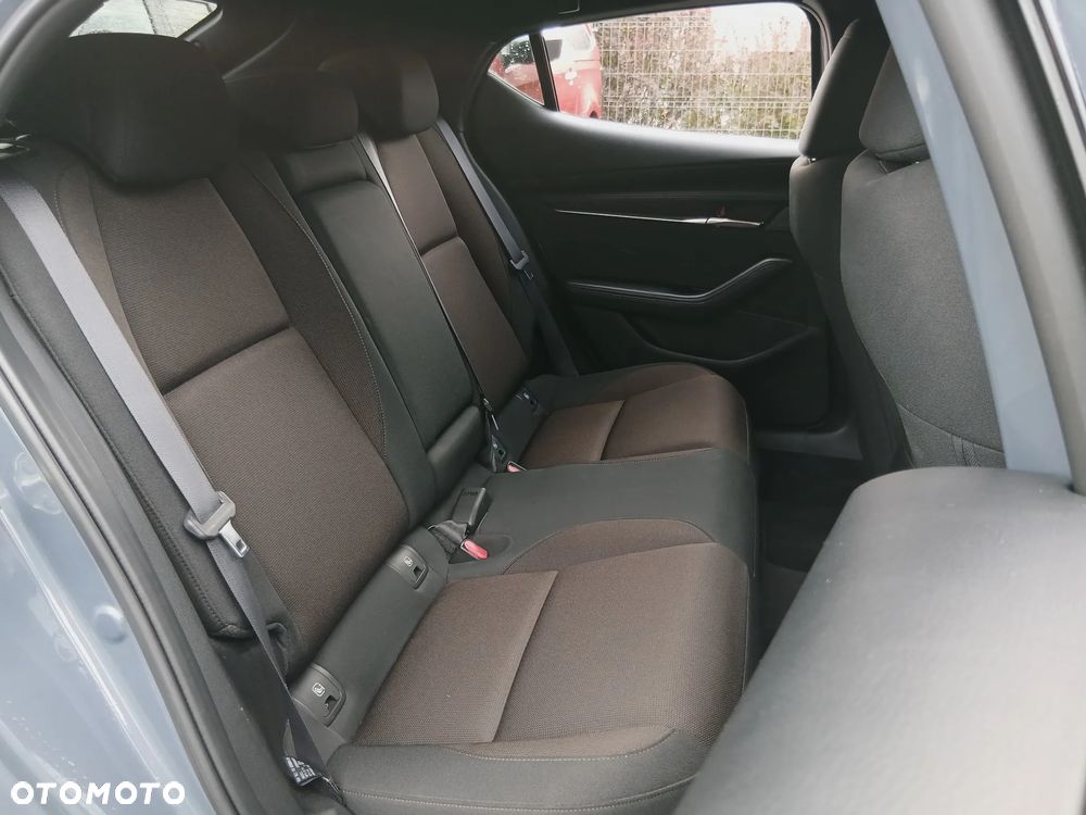 Mazda 3 2.0 mHEV Hikari - 19