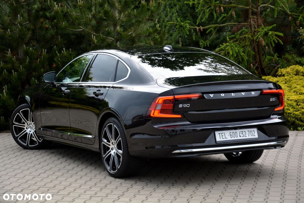 Volvo S90 - 17