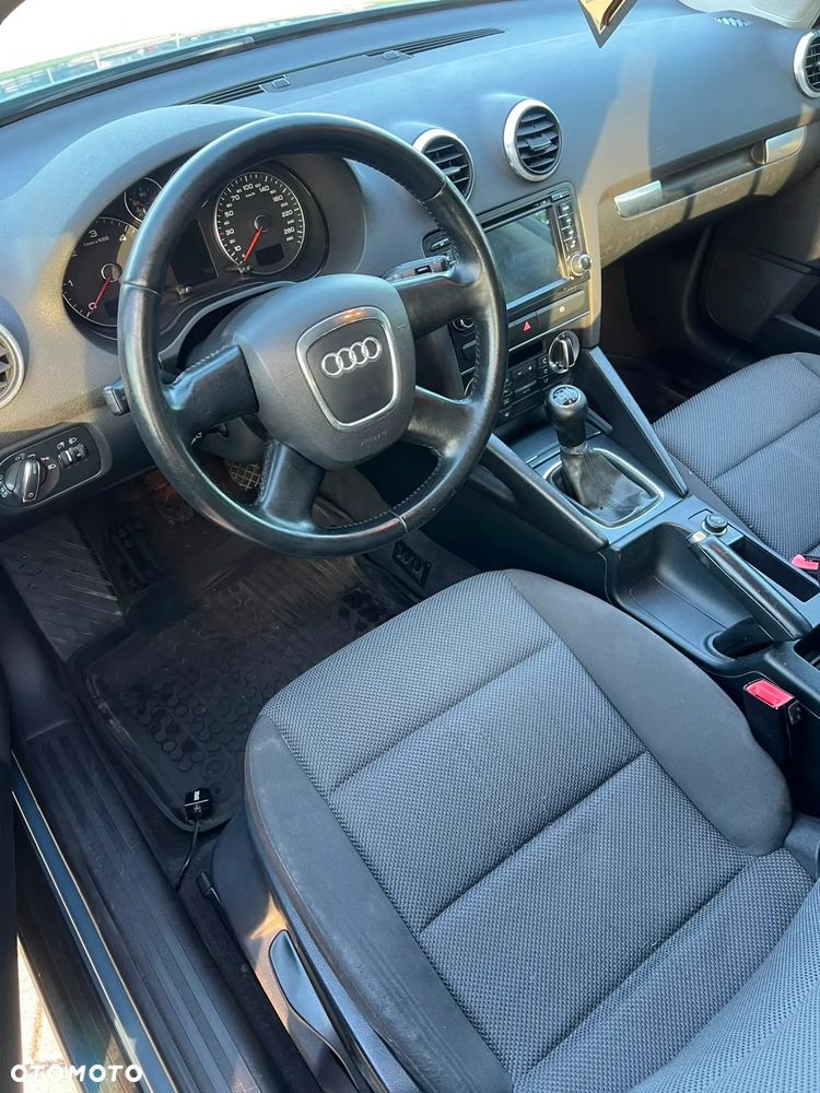 Audi A3 Sportback 1.9 TDI DPF Attraction - 15