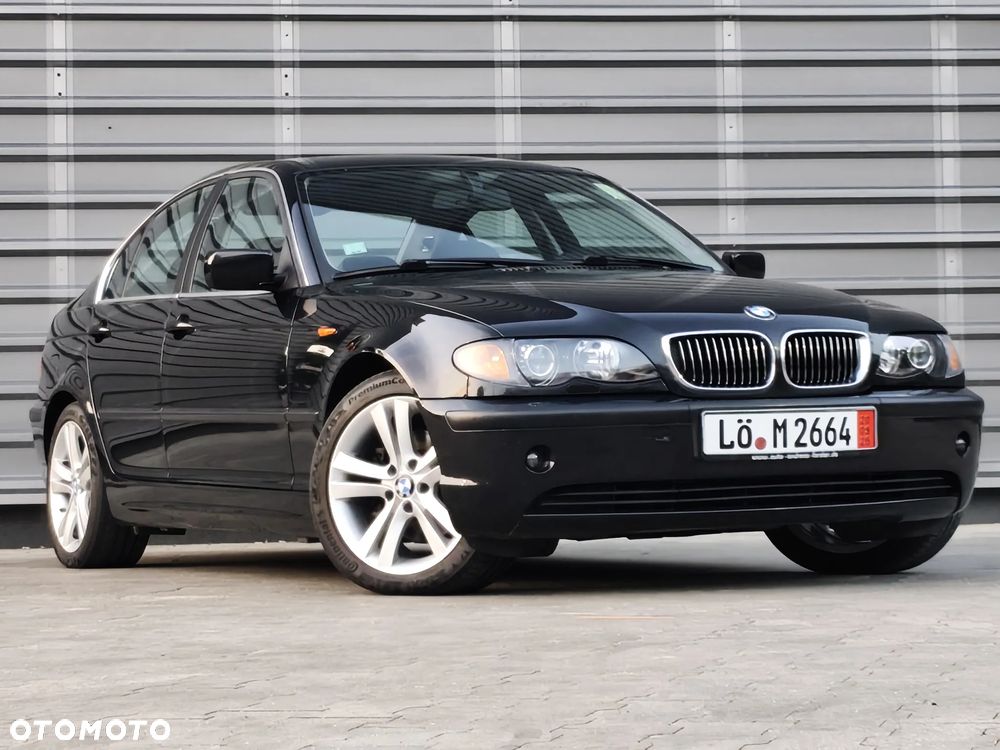 BMW Seria 3 325i Edition Exclusive - 4