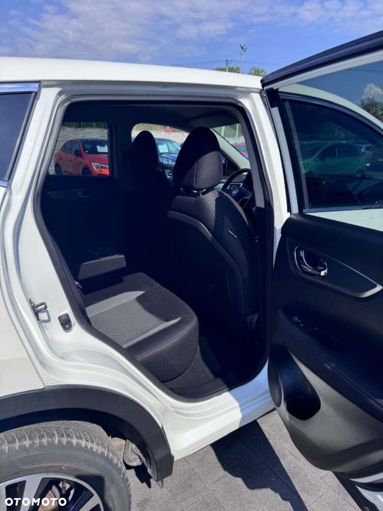 Nissan Qashqai - 27