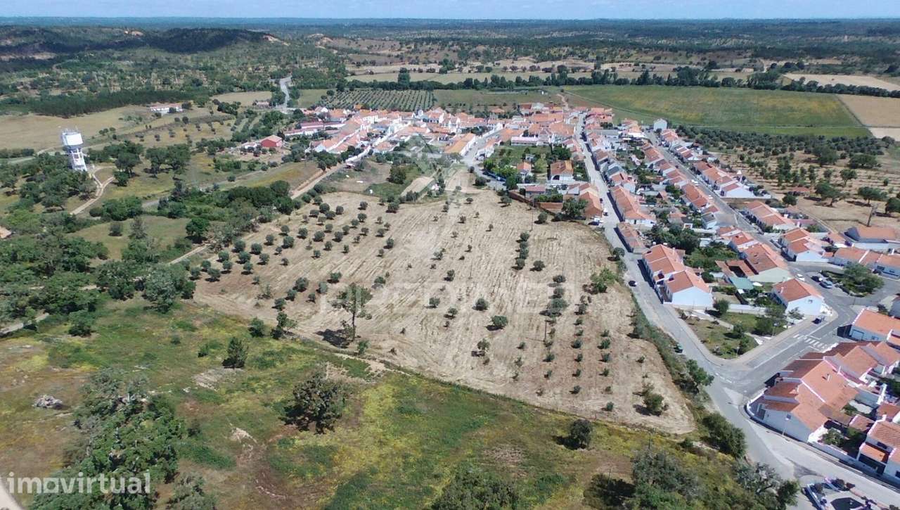 Terreno urbano e Lote em São Domingos - Grande imagem: 4/16