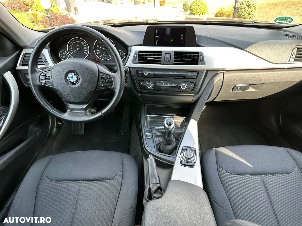 BMW Seria 3 318d Luxury Line - 8