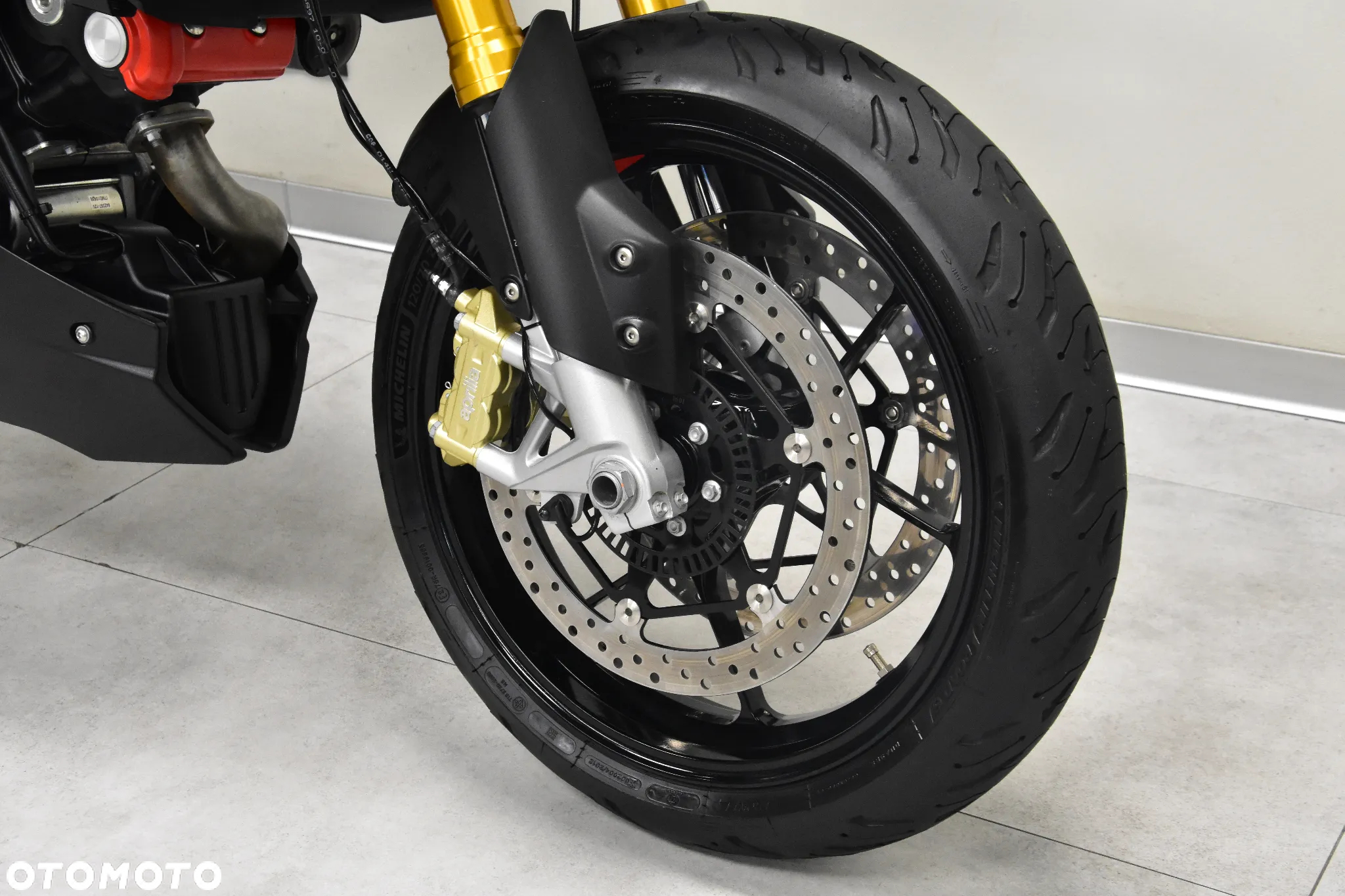 Aprilia Dorsoduro - 32