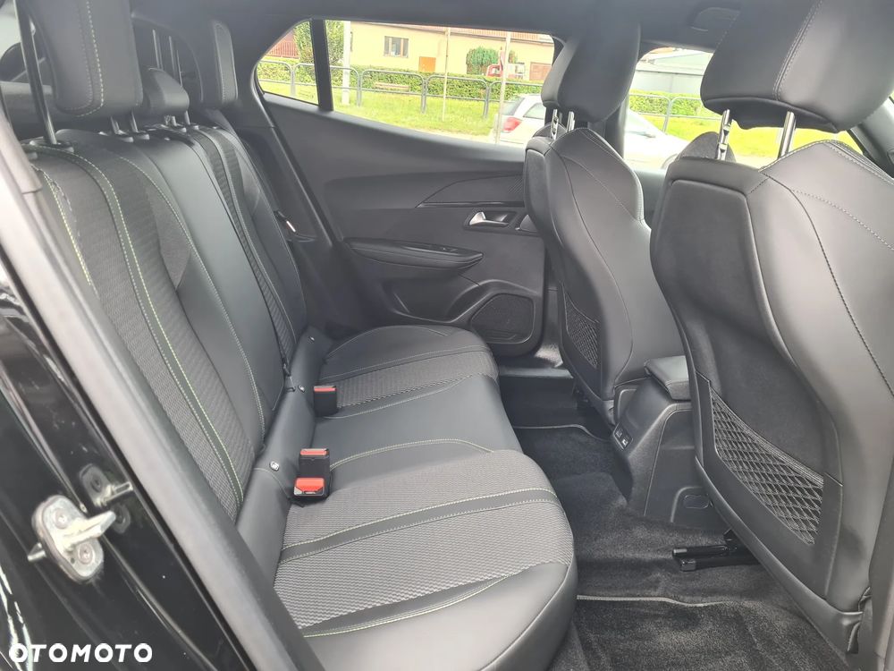 Peugeot 2008 1.2 PureTech GT S&S EAT8 - 16