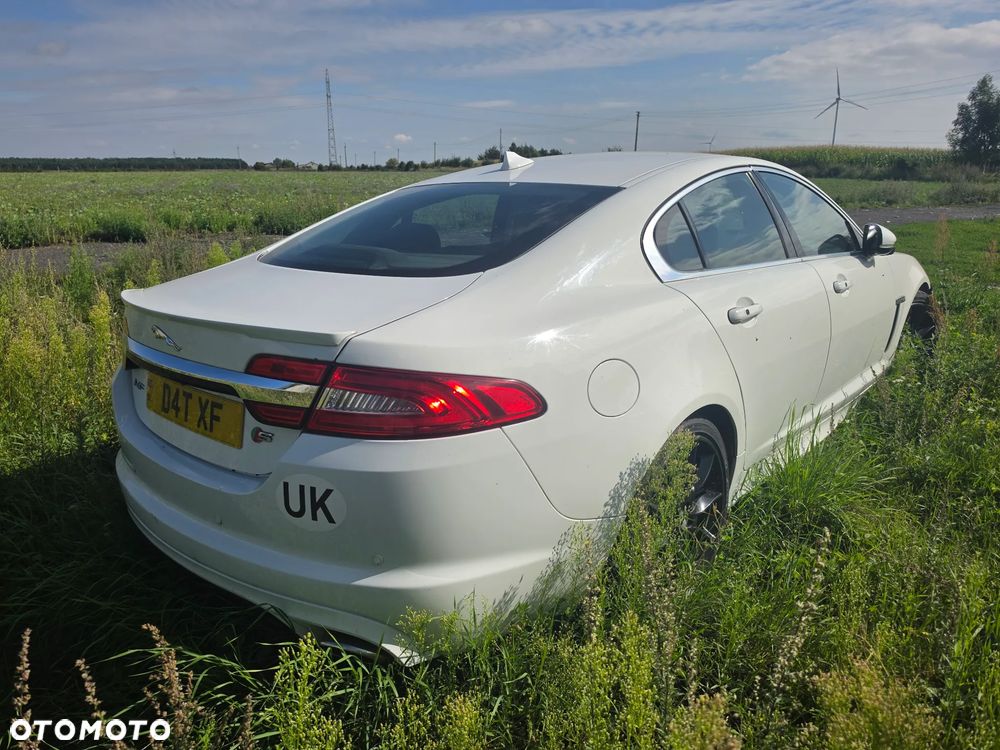 Jaguar XF 3.0 V6 S - 6