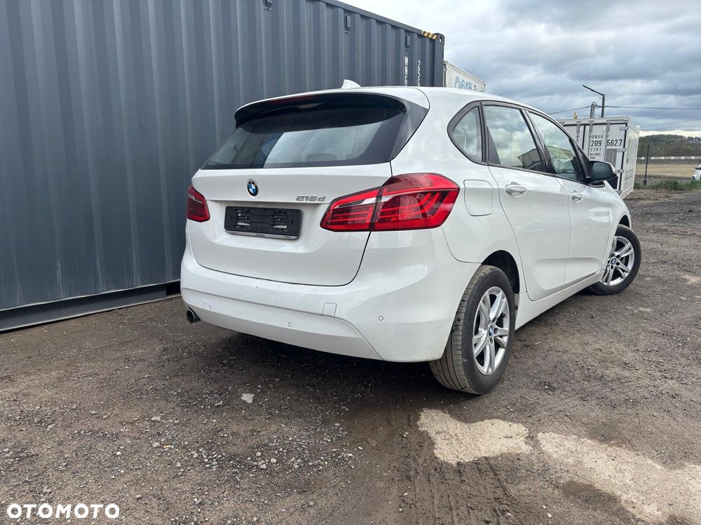 BMW Seria 2 216d - 7