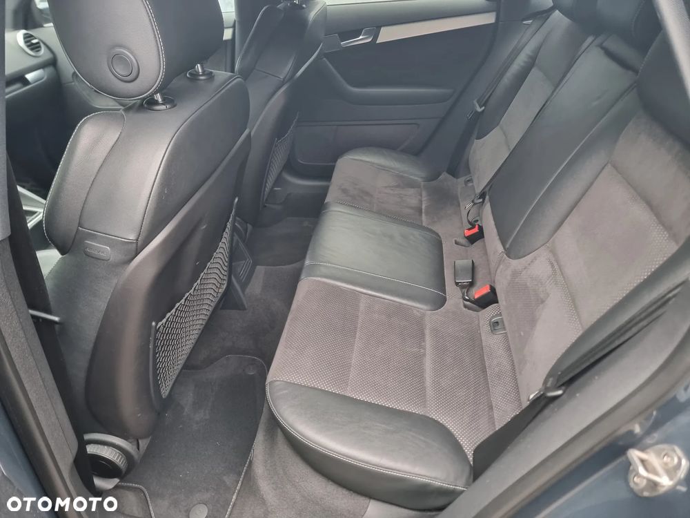 Audi A3 Sportback 1.8 TFSI Attraction - 20