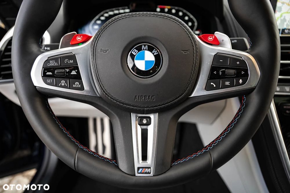 BMW M8 - 8