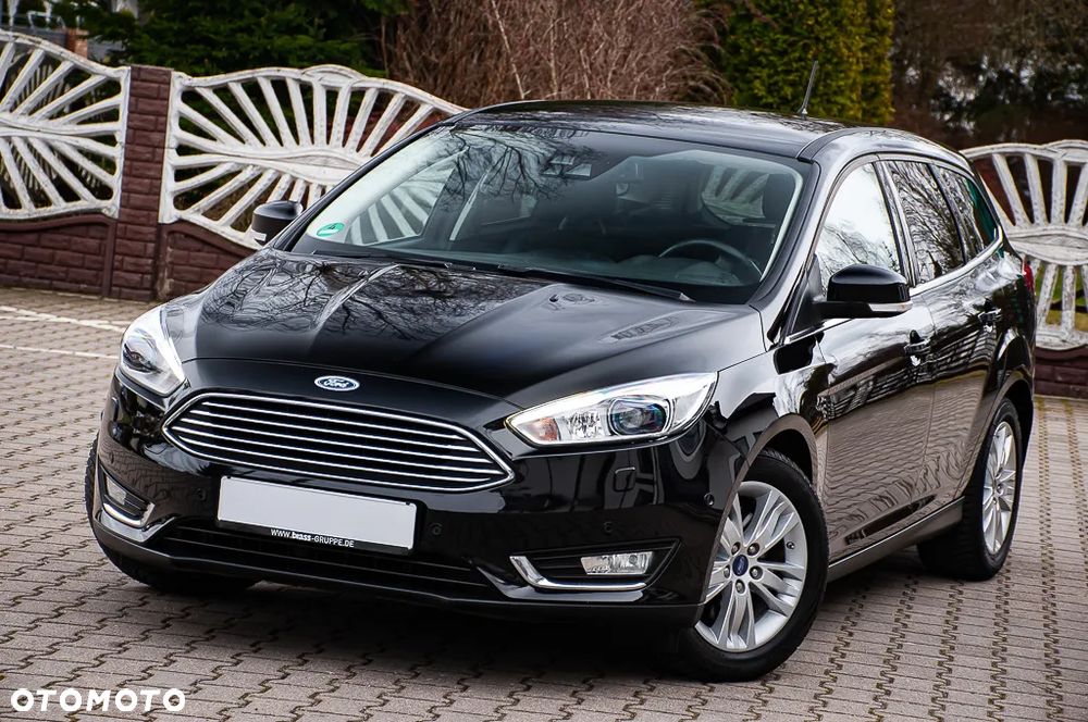 Ford Focus 1.5 EcoBoost Titanium Business - 28
