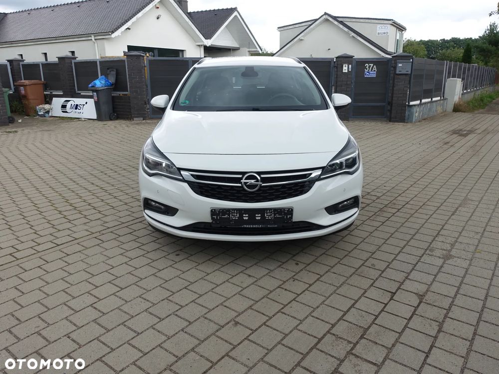 Opel Astra - 2