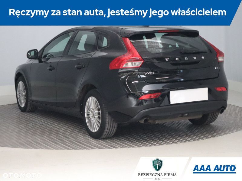 Volvo V40 - 6