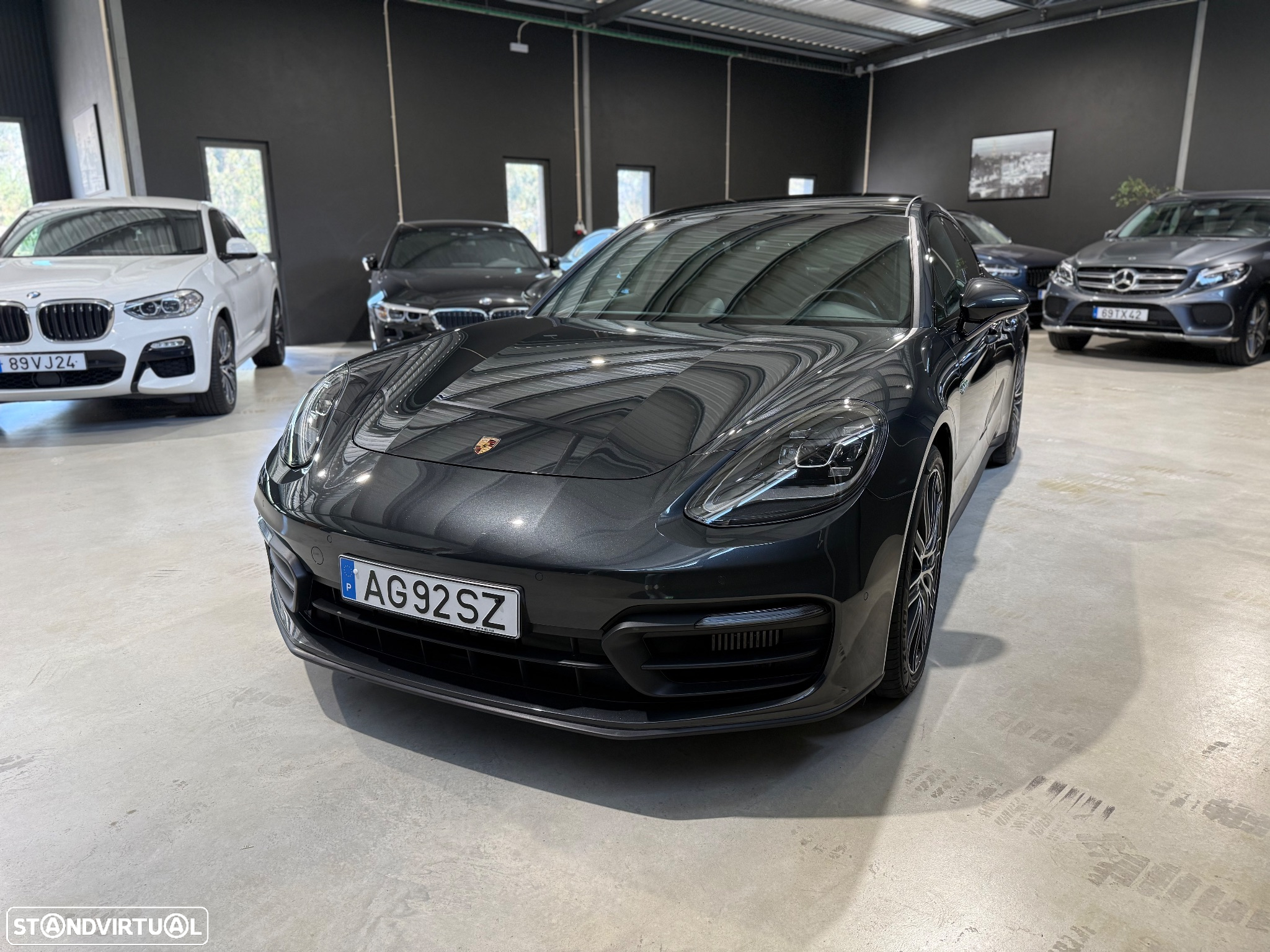 Porsche Panamera 4 E-Hybrid Platinum Edition com PDLS - 8