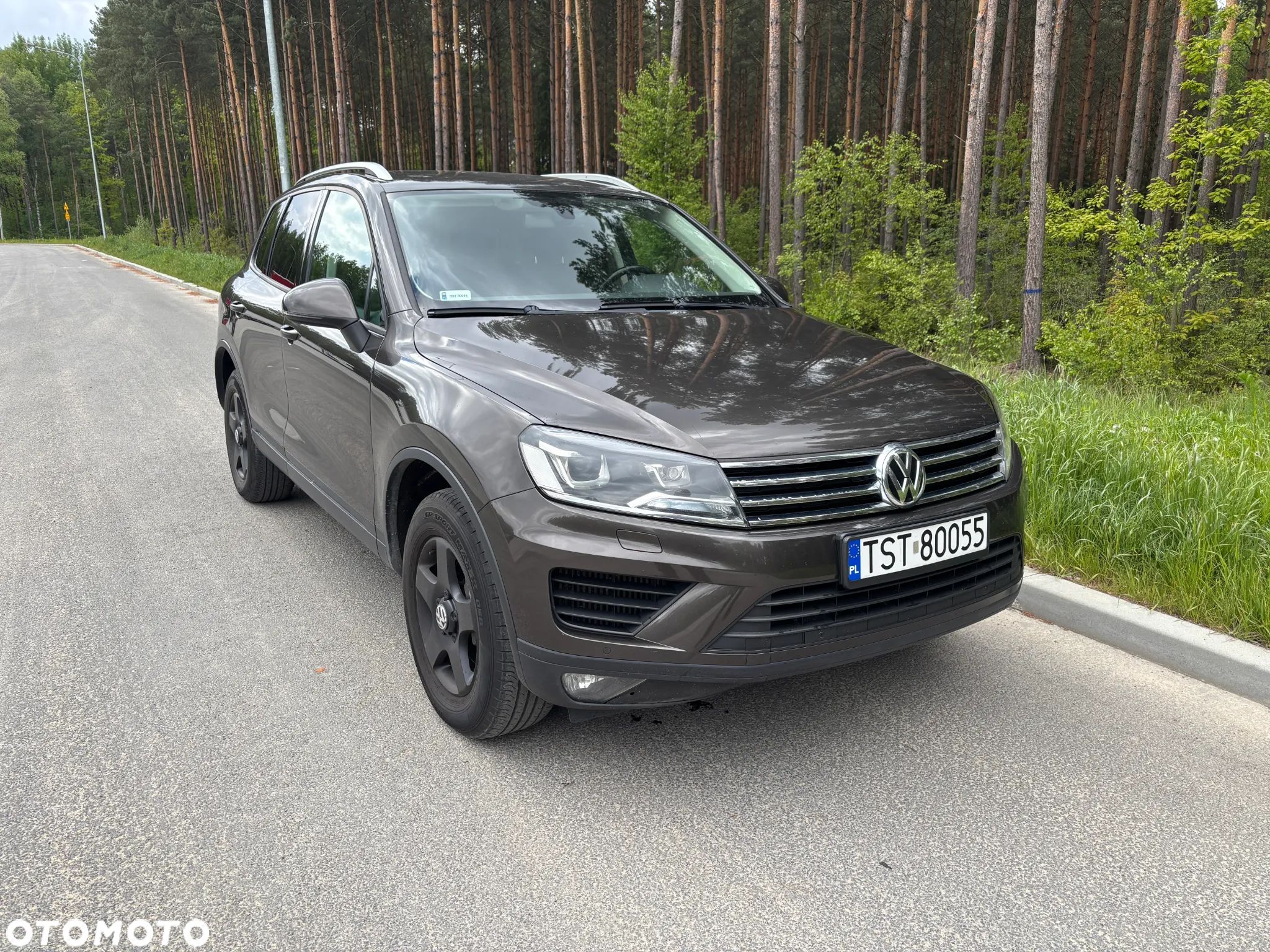 Volkswagen Touareg - 1