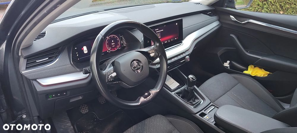 Skoda Octavia 1.5 TSI ACT Style - 5