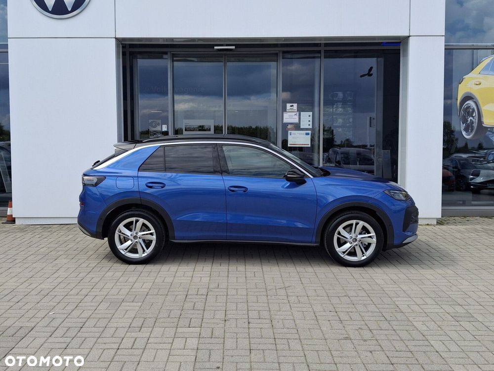 Volkswagen T-Roc 1.5 eTSI Life DSG - 6