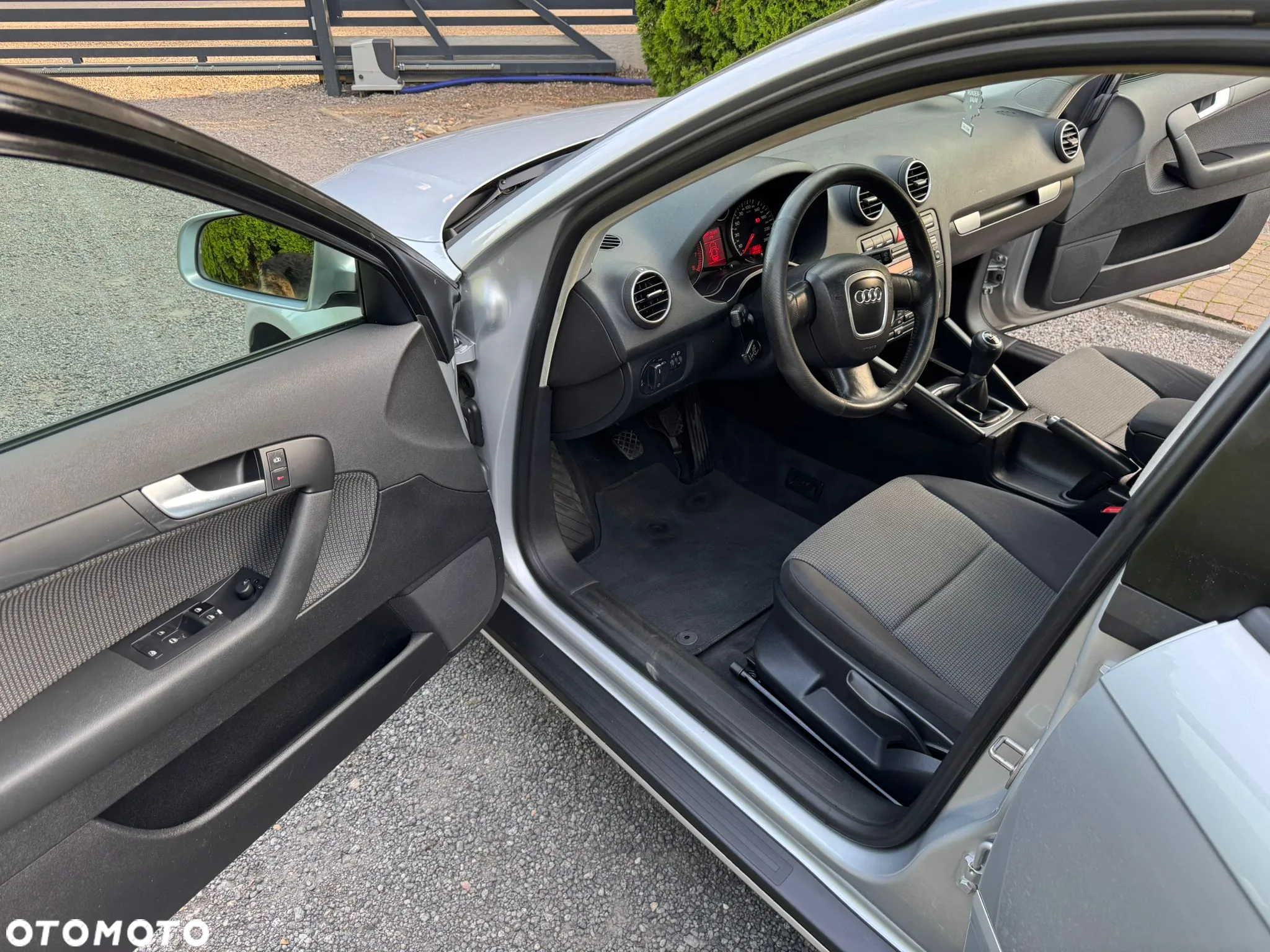 Audi A3 1.6 Attraction - 17