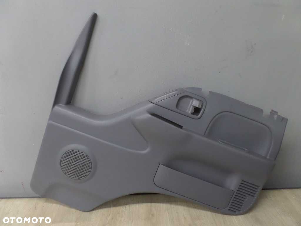 ISUZU NPR NQR NKR TAPICERKA BOCZEK DRZWI PRAWY 897852294 04-07 - 1