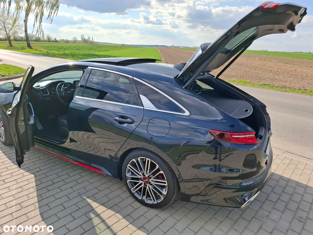 Kia ProCeed 1.6 T-GDI GT DCT - 5