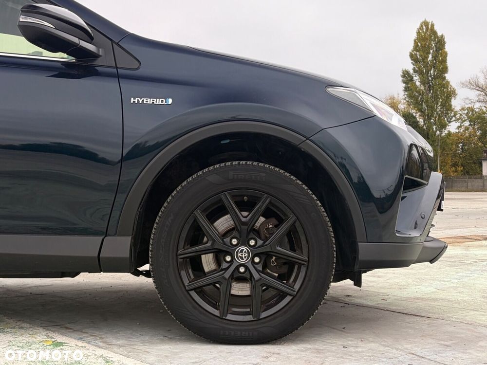 Toyota RAV4 Hybrid Premium 4x4 - 7