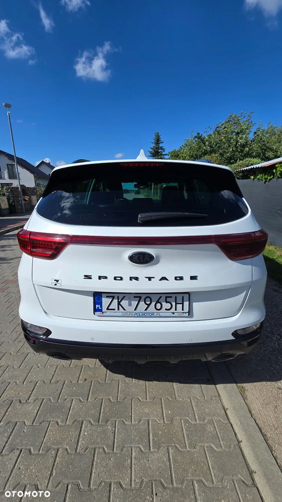 Kia Sportage 1.6 GDI Black Edition 2WD - 9