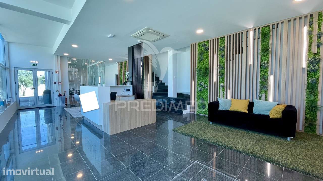 Armazém Premium com Escritórios Modernos | 1.000m² | Seixal - Grande imagem: 3/39
