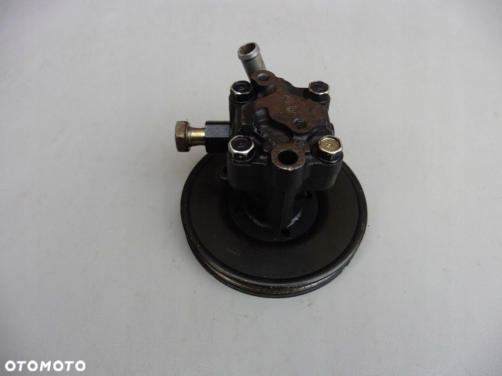 Pompa wspomagania Patrol GR Y60 Y61 2,8 GR TDI - 5