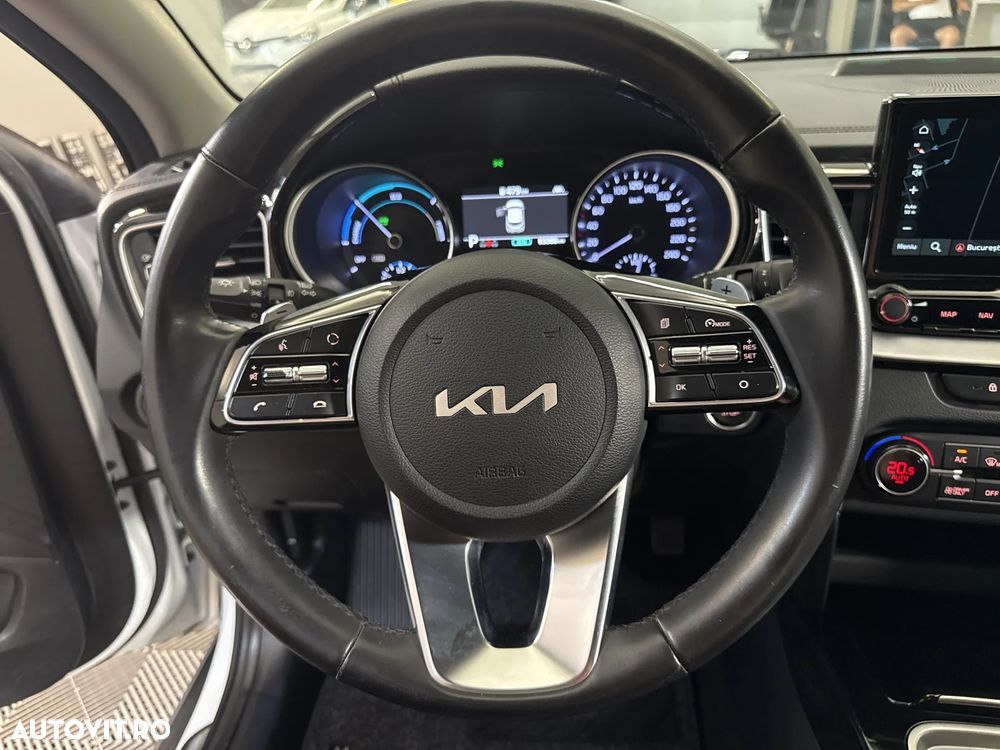 Kia XCeed - 17