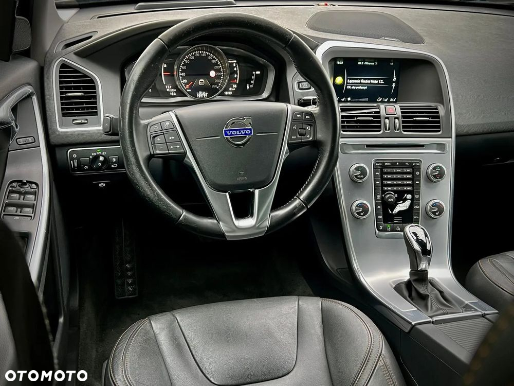 Volvo XC 60 T5 Drive-E Momentum - 21