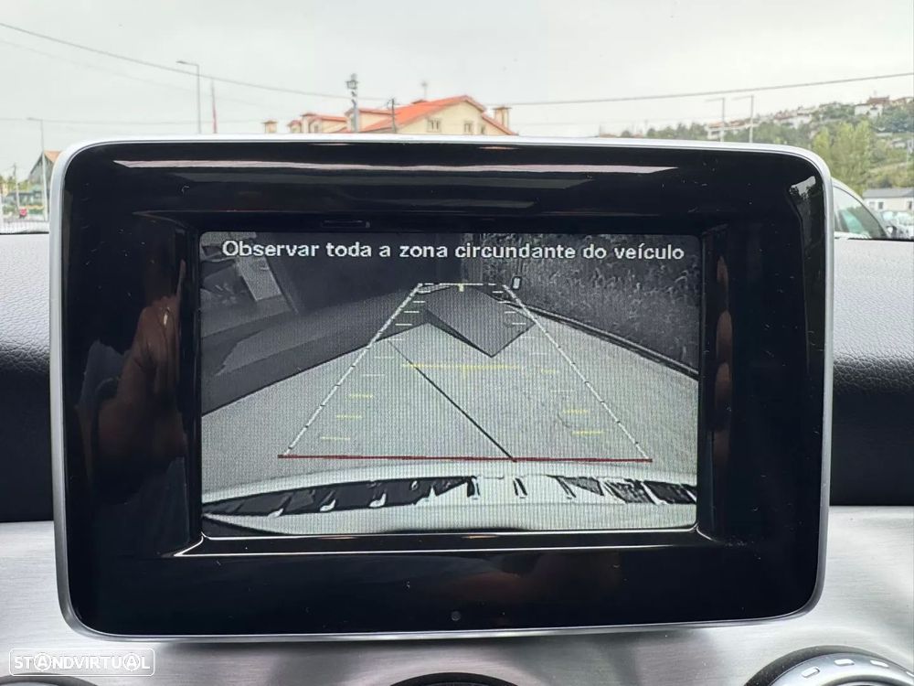 Mercedes-Benz GLA 220 CDI 7G-DCT AMG Line - 13