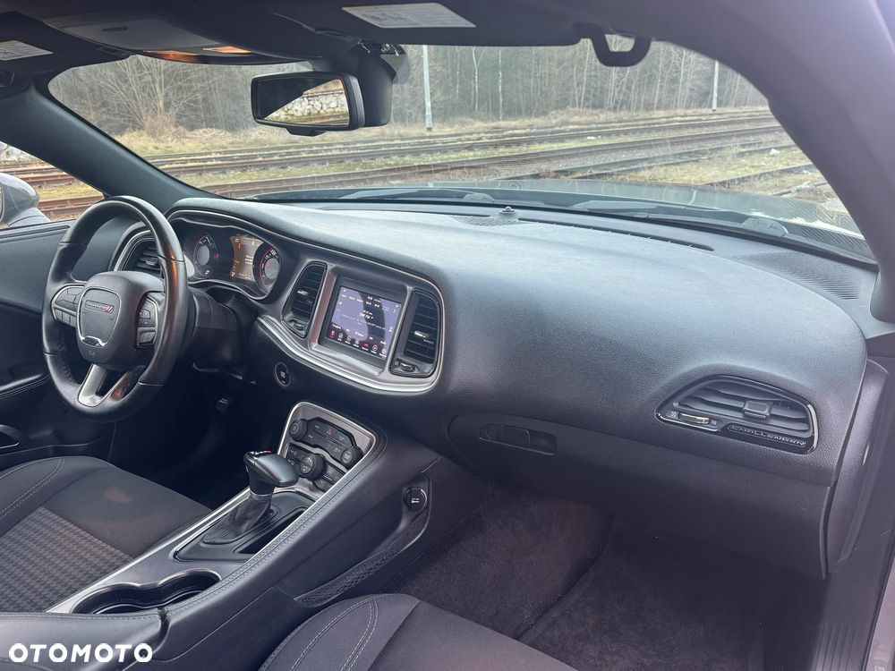 Dodge Challenger 3.6 SXT - 16