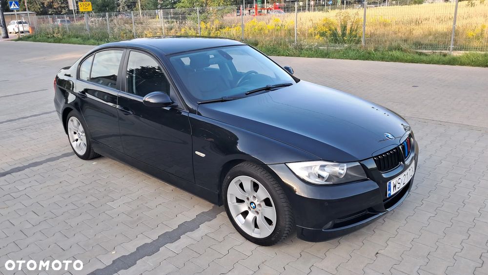 BMW Seria 3 320i - 15