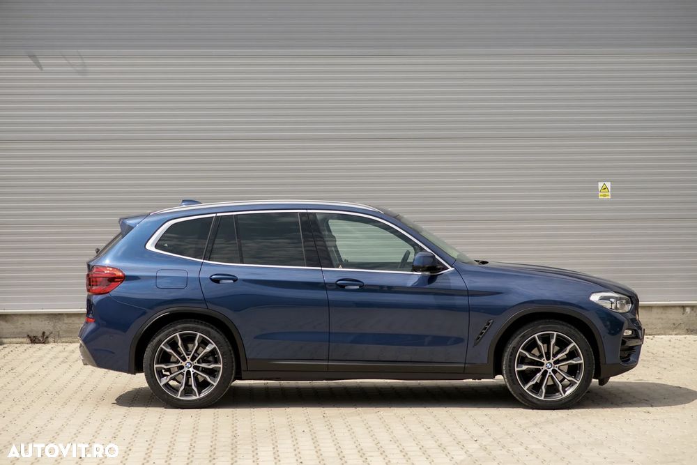 BMW X3 xDrive20i AT xLine - 4