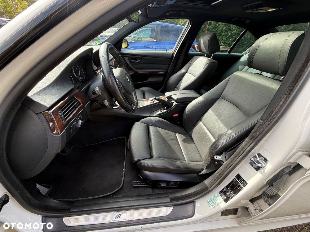 BMW Seria 3 - 2