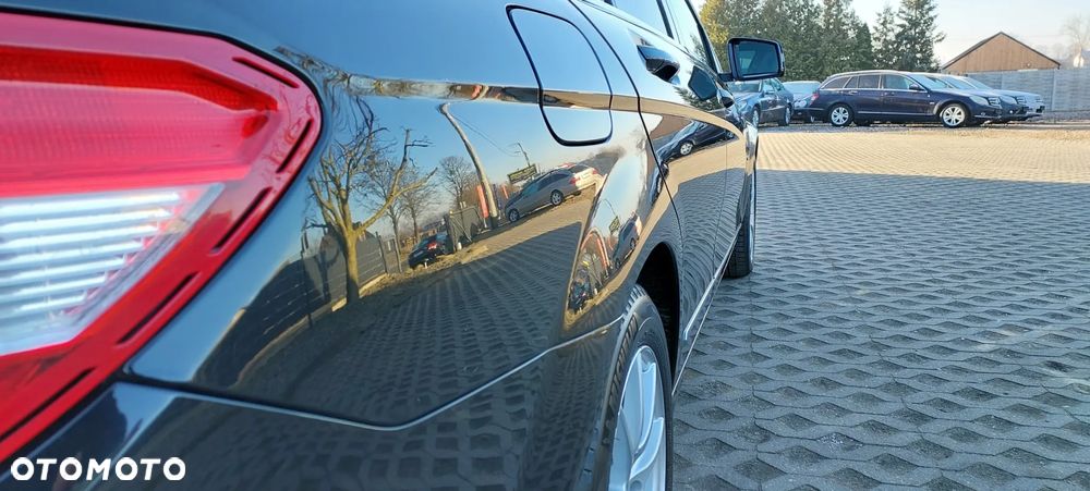 Mercedes-Benz Klasa C - 22
