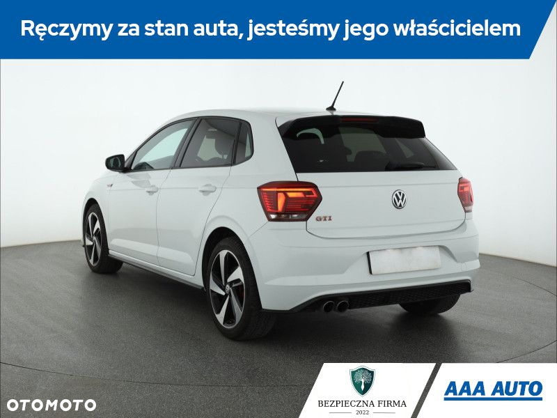 Volkswagen Polo - 5