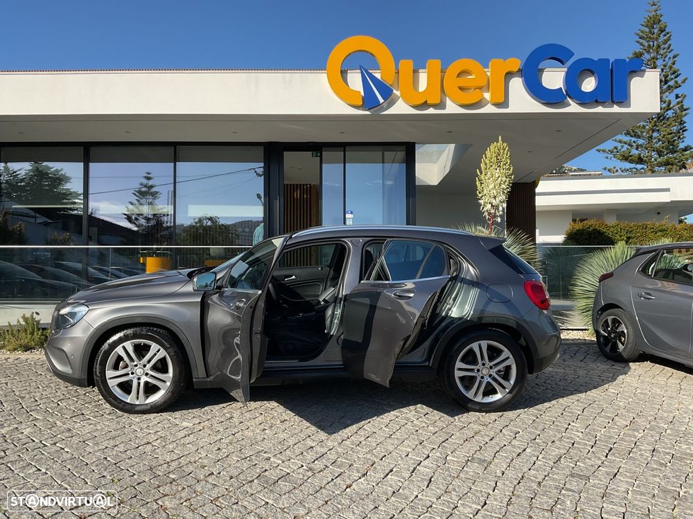 Mercedes-Benz GLA 180 d - 9