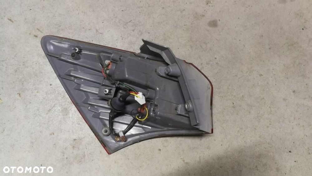 Lampa prawa tył tylna w błotnik Hyundai IX20 09-15 - 5