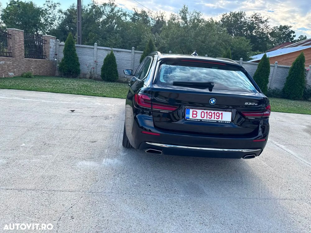 BMW Seria 5 530e Aut. Luxury Line - 6