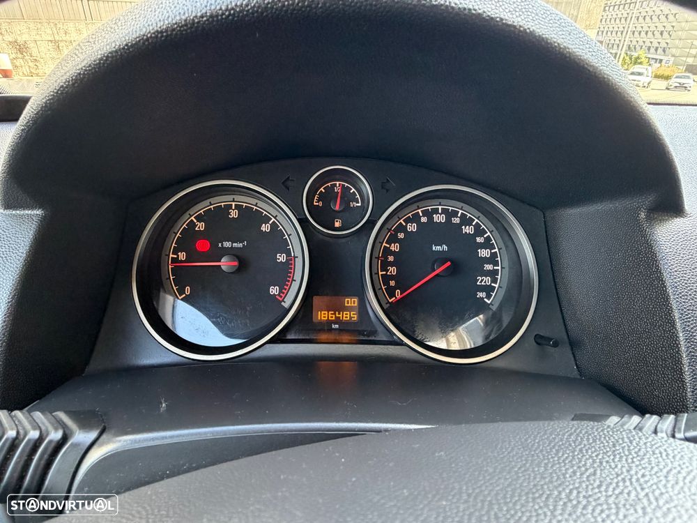 Opel Astra 1.7 CDTI Cosmo M6 - 15