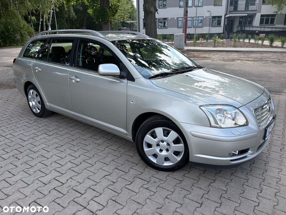 Toyota Avensis 1.8 VVT-i Edition - 10