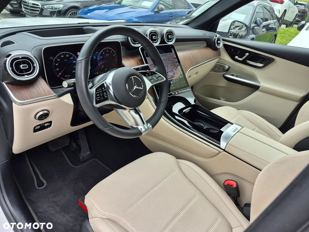 Mercedes-Benz GLC 300 4Matic 9G-TRONIC Edition Avantgarde - 10