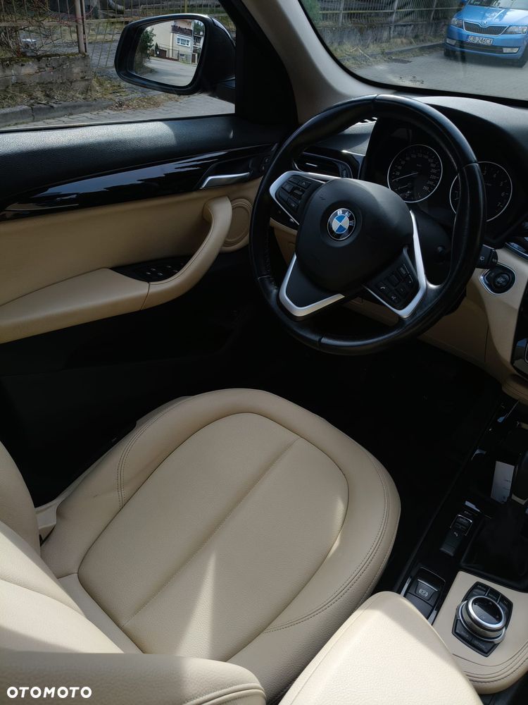 BMW X1 - 13