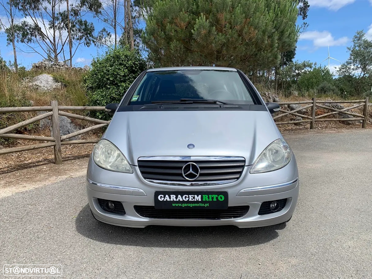 Mercedes-Benz A 150 Elegance Automatic - 2